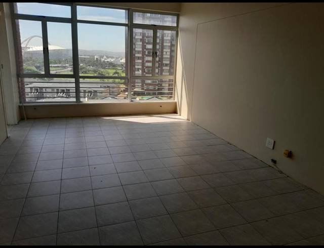 3 BEDROOM PROPERTY TO RENT IN NORTH BEACH